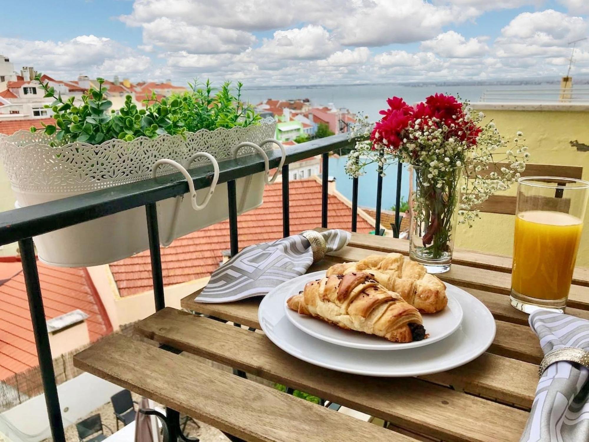 Comfortable Apartment With Balcony And Sea View In Lisbon 50 M² المظهر الخارجي الصورة